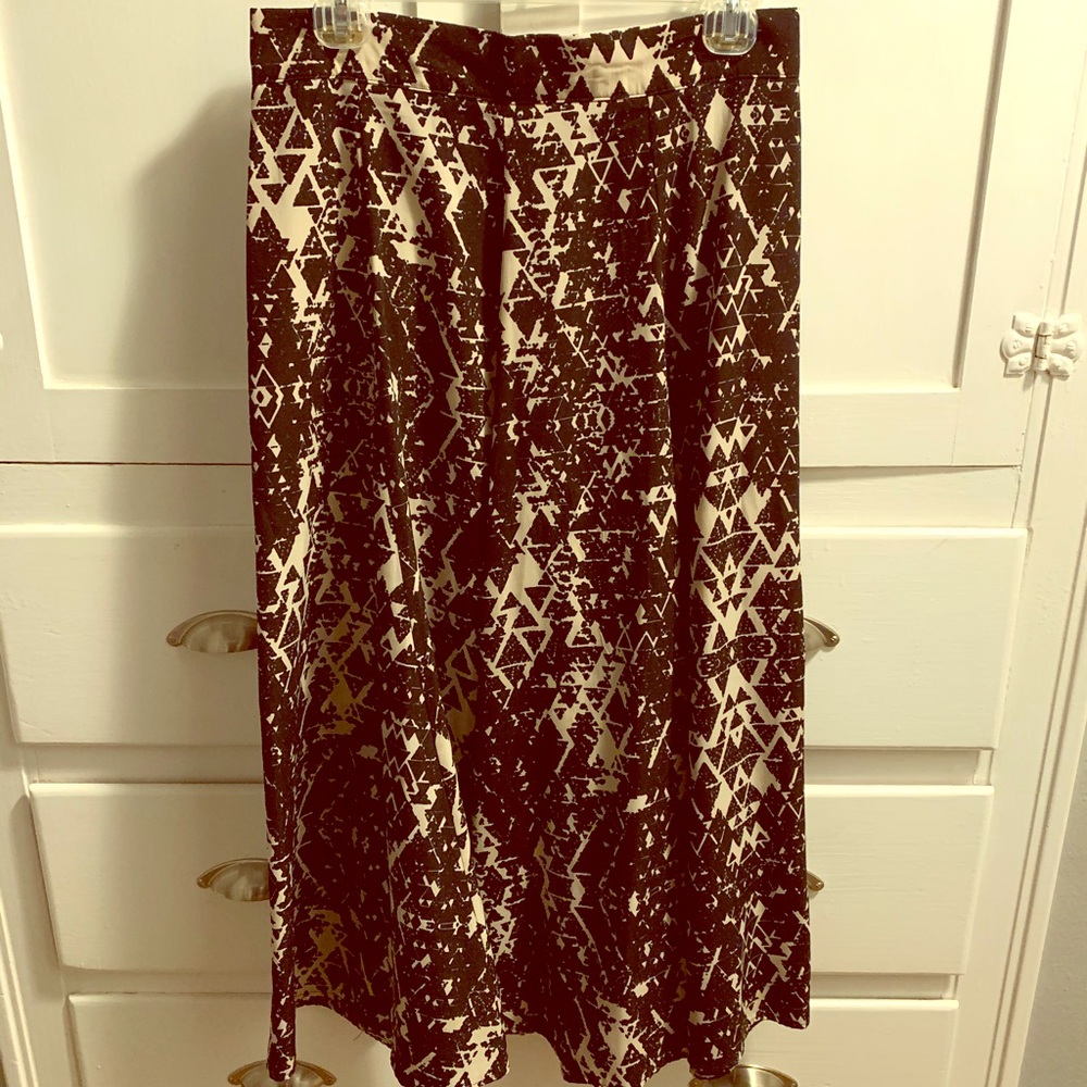 Black and Tan Midi Skirt